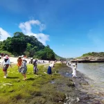 Menjelajahi Keindahan Pesisir Tanpa Menguras Kantong: Mengatasi Kesalahan Umum dalam Wisata Pantai Tanpa Biaya Mahal