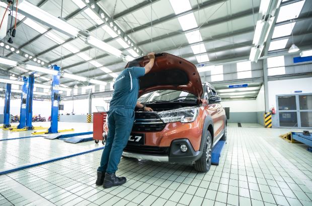 Tren Terbaru Seputar Bengkel Mobil Evolusi Layanan Otomotif Modern